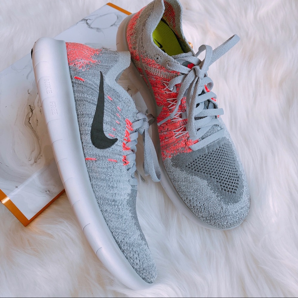Nike Free RN Flyknit - Picture 4 of 7